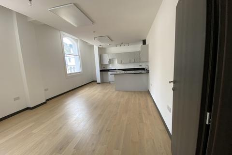 2 bedroom apartment to rent - Fleet Street, Torquay TQ2