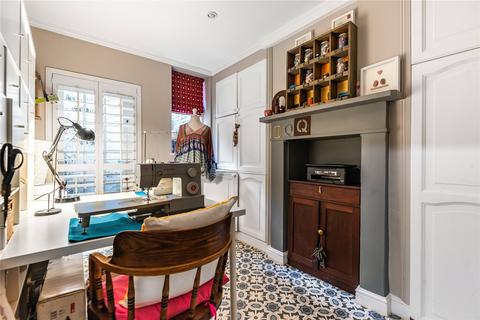 27 Langham Place, Northampton, NN2 6AA