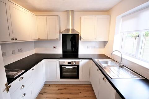 3 bedroom detached house to rent - Middle Greeve, Wootton, Northampton, NN4