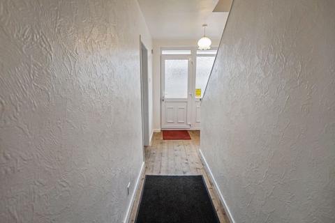 17 Bertram Close, Tipton, DY4 0EL