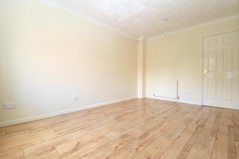 59 Addington Way, Luton, LU4 9FP