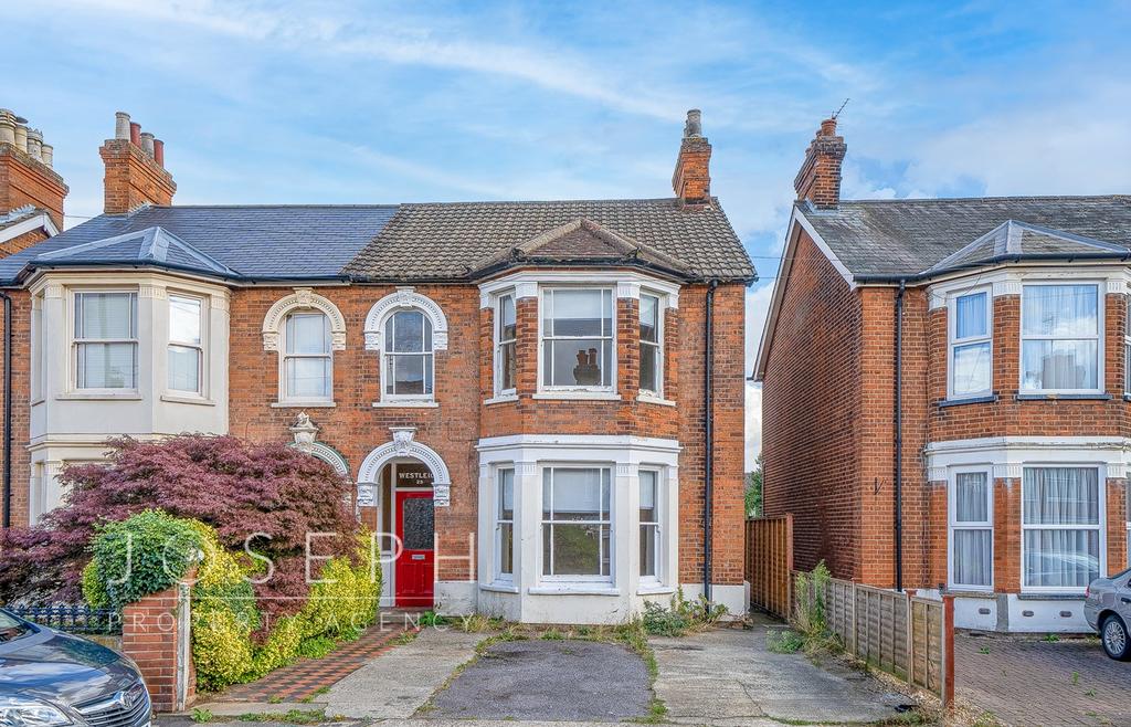 Hatfield Road, Ipswich, IP3 4 bed semidetached house £340,000