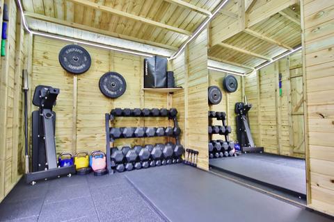 8 Adelaide Close, Worcester, WR3 8BD