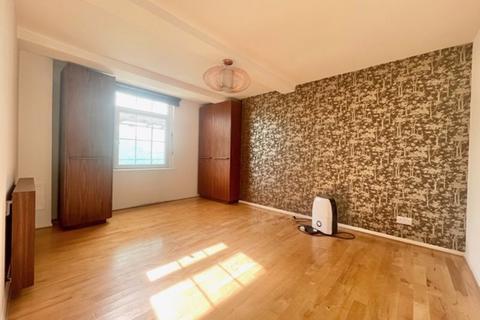 2 bedroom apartment to rent, Ainsley Street, E2