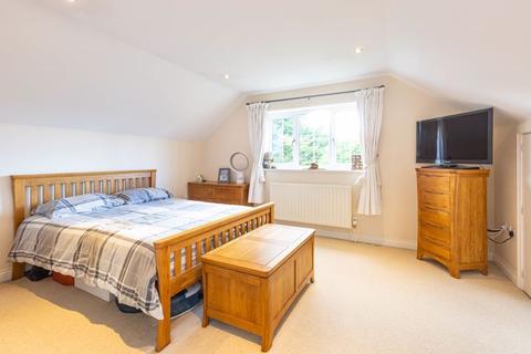 The Heathers South Row, Chilton, Didcot, OX11 0RT