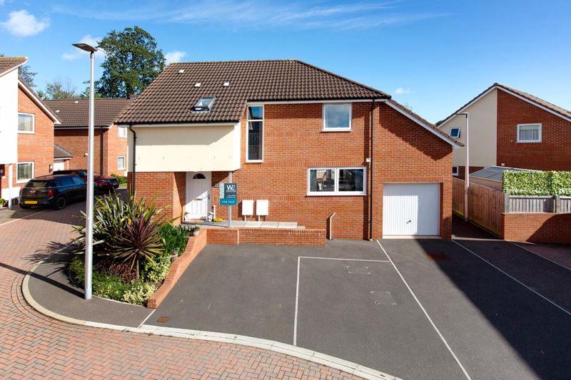 Marcus Road, Exmouth 4 bed detached house £449,950