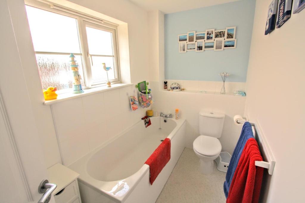Family bathroom/w.c.