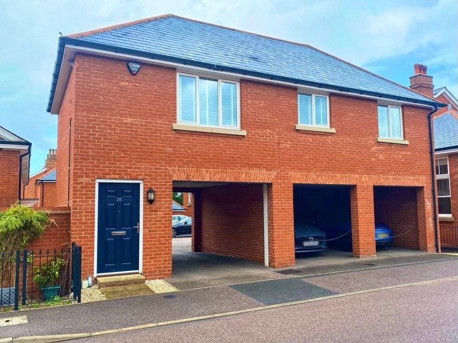 Kensington Way, Brentwood 2 bed £350,000