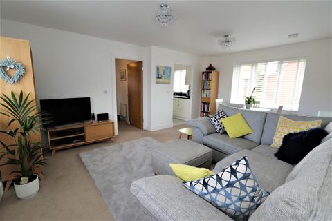 26 Kensington Way, Brentwood, CM14 4RL