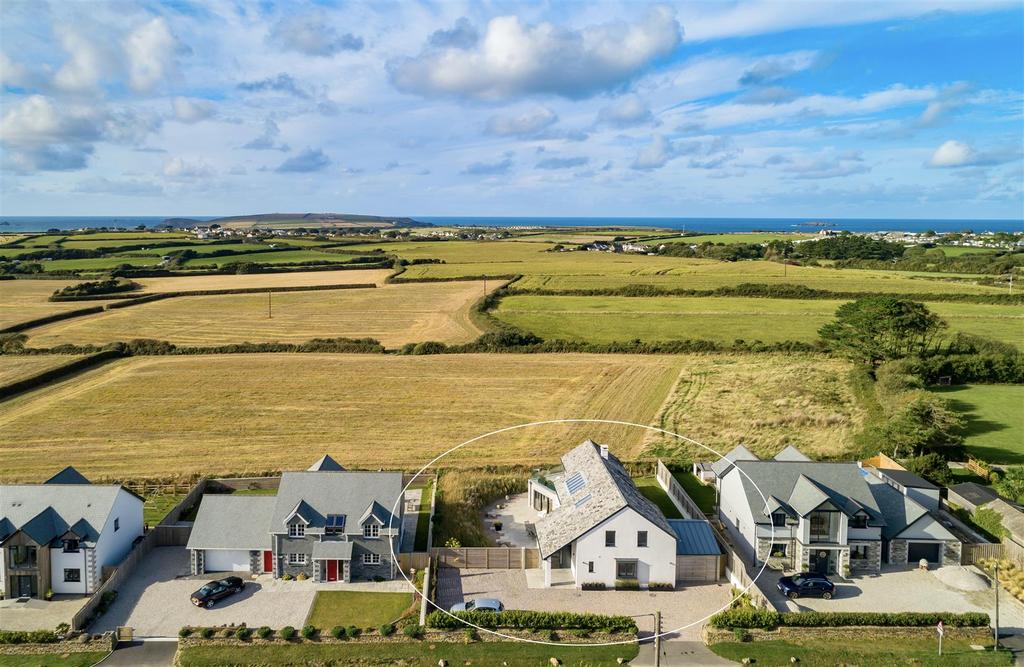 St. Merryn | Padstow 4 bed detached house - £1,350,000