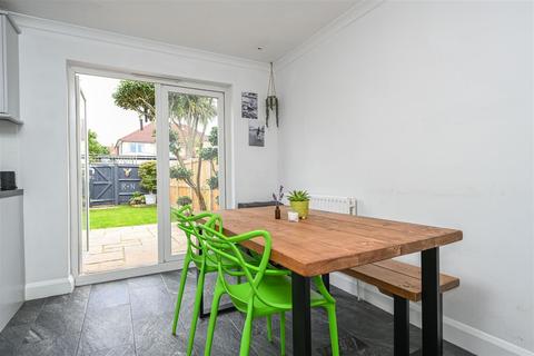 21 Berkeley Drive, West Molesey, KT8 1RA