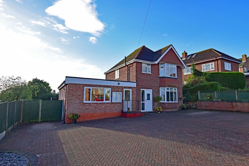 53 Millfield Road, Bromsgrove, Worcestershire, B61 7BT 4 bed detached