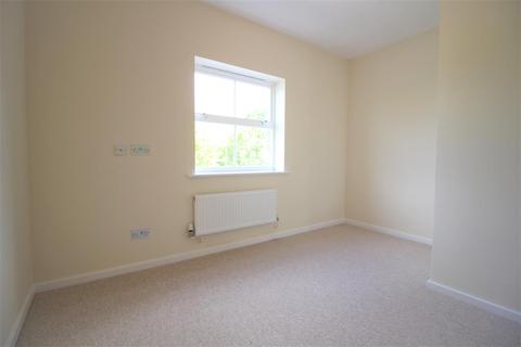 4 Harvard Way, Amesbury, Salisbury, SP4 7XE