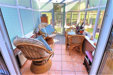 39 Anchor Way, Carlton Colville, Lowestoft, NR33 8GR
