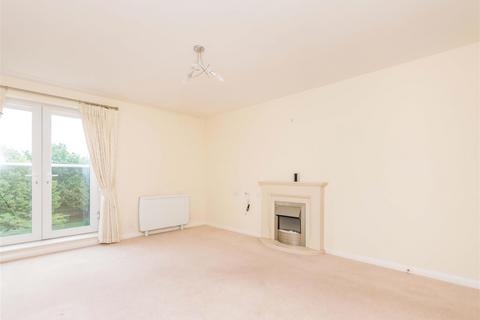 2 bedroom apartment for sale, Dutton Court, Station Approach, Off Station Road, Cheadle Hulme, Cheadle