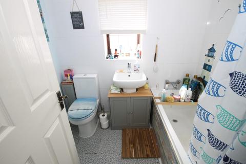 16 Greenfinch Close, Hartlepool, TS26 0SL
