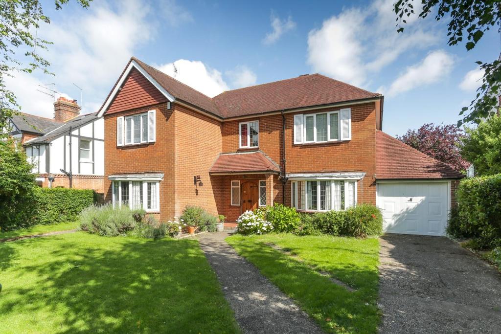 St. Augustines Road, Canterbury 4 bed detached house £800,000