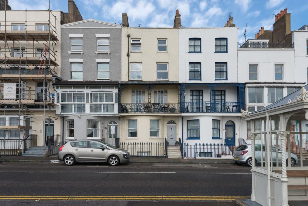 Paragon, Ramsgate 3 bed for sale £450,000
