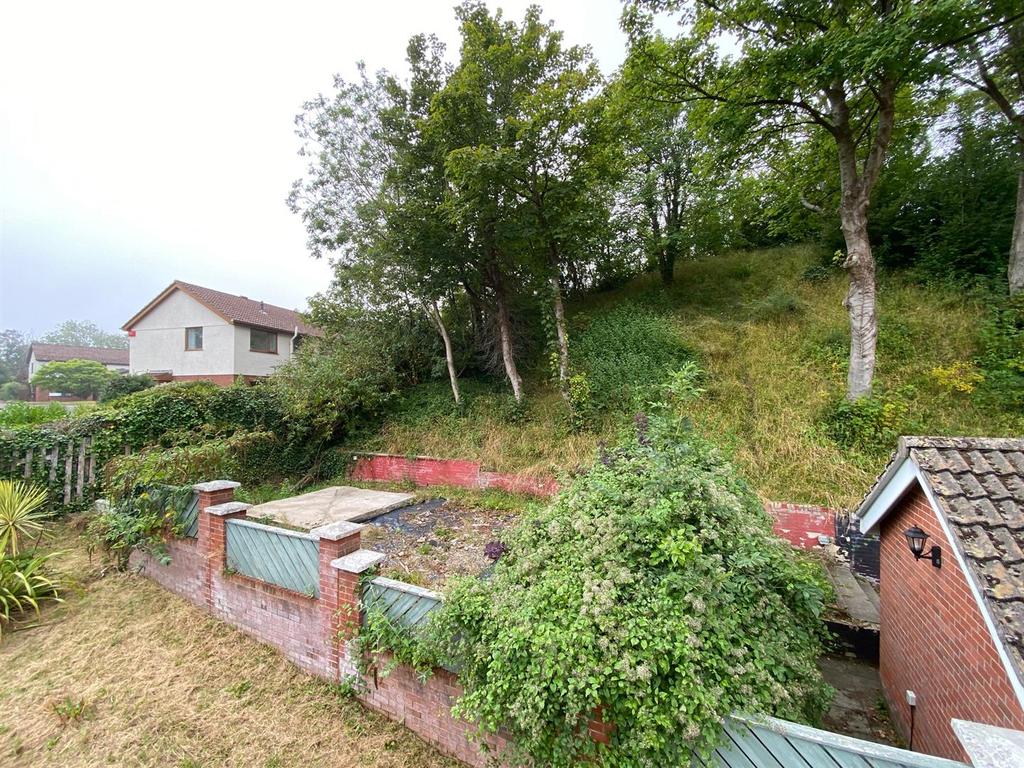 Waverley Drive, Mumbles, Swansea Land £125,000