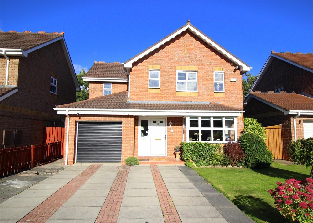 Whitebridge Drive, Darlington 4 bed detached house £275,000