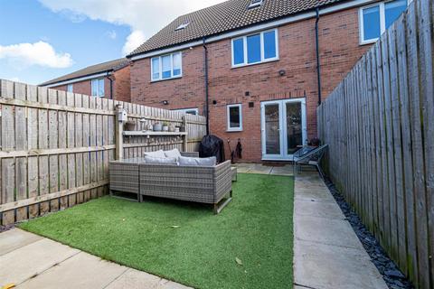 22 Avocet Close, Hornsea, HU18 1LG