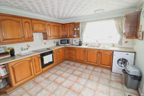 40 Alton Park, Beeford, Driffield, YO25 8BZ