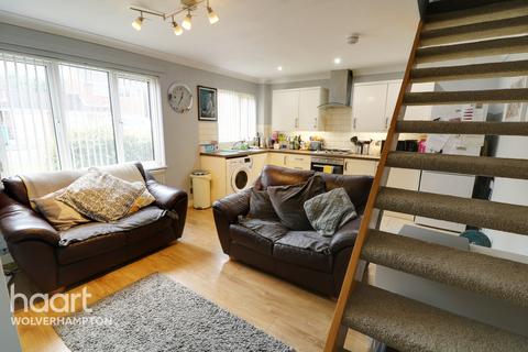 9 Beverston Road, Wolverhampton, WV6 7UG