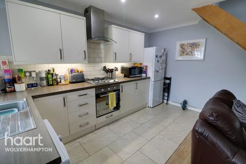 9 Beverston Road, Wolverhampton, WV6 7UG