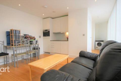 1 bedroom apartment to rent, High Street, Slough