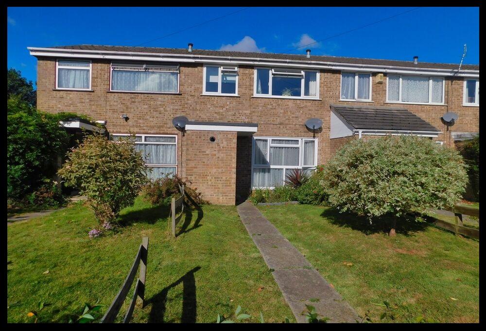 Brook Walk, Calmore, Totton... 3 bed terraced house £260,000