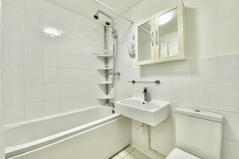 1 bedroom flat to rent, Poplar Grove, London N11