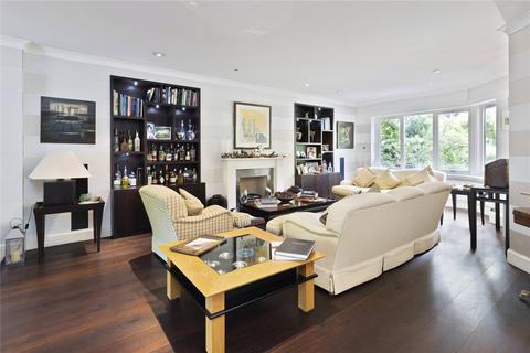 Xeres Coombe Park, Kingston Upon Thames, KT2 7JB