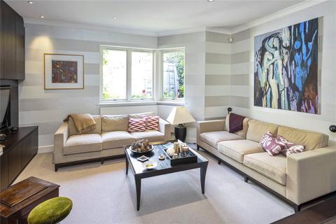 Xeres Coombe Park, Kingston Upon Thames, KT2 7JB