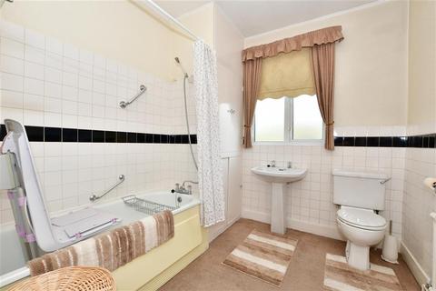 14 Bath Road, Romford, RM6 6NH