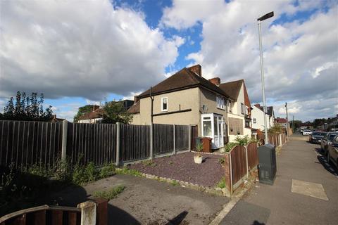 136 Lillechurch Road, Dagenham, RM8 2BY
