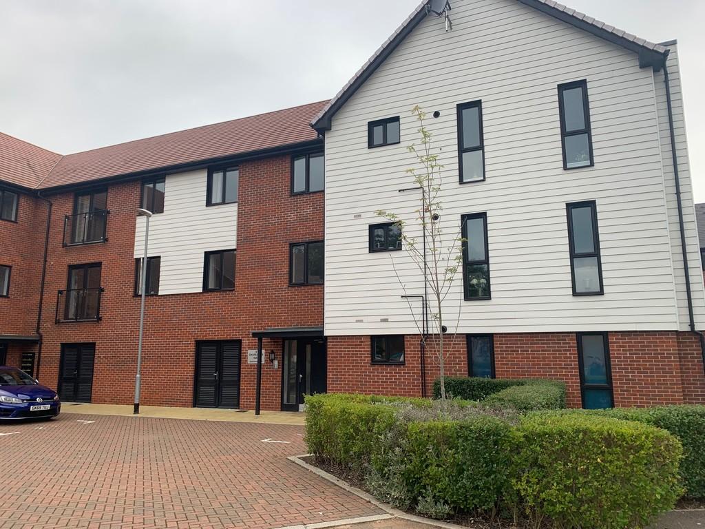 Charlotte Way, Leybourne, West Malling 2 bed apartment £1,000 pcm (£