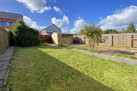 14 Bennett Square, Exeter, EX4 8AZ