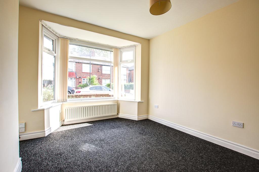 Dene Crescent, Wallsend, 2 bed ground floor flat £495 pcm (£114 pw)
