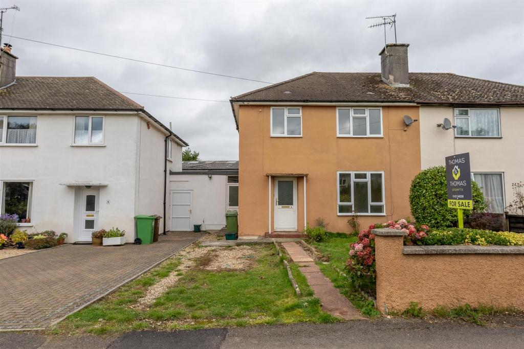 Chiltern Road, Cheltenham 3 bed semidetached house £225,000