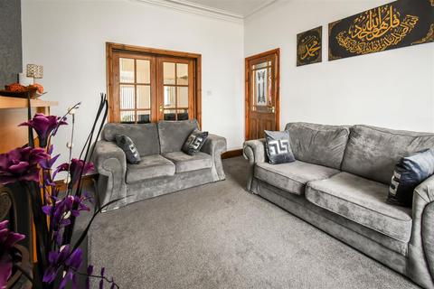 11 Alexandra Road, Blackburn, BB2 6DW