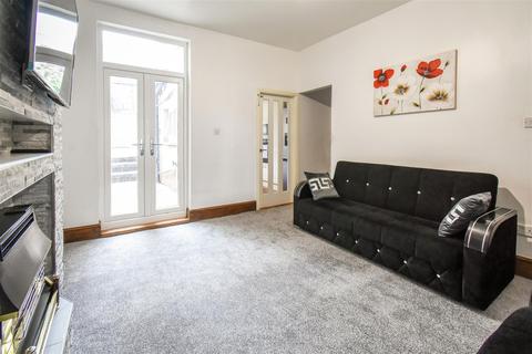 11 Alexandra Road, Blackburn, BB2 6DW