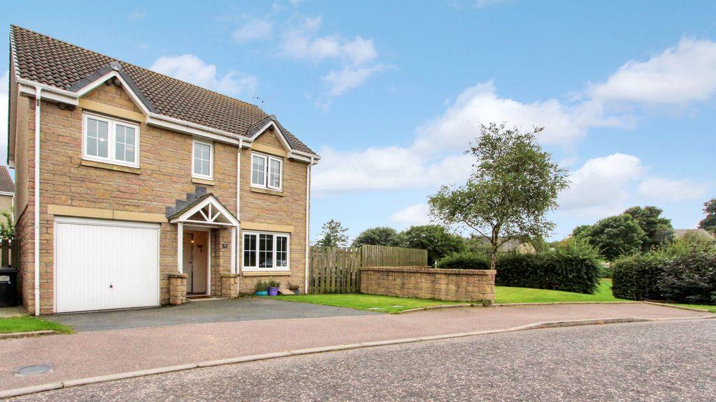 Cairn View, Belhelvie, Aberdeen AB23 8SB 4 bed detached house £230,000