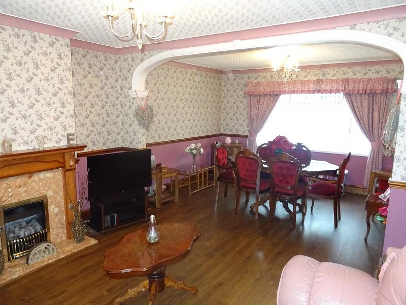 Living/Dining Room