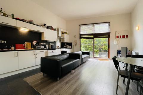 undefined, Old BellGate Place, London E14