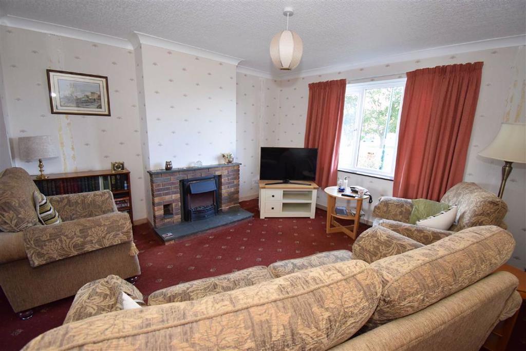 Prince Edward Road, South Shields 3 bed semidetached house £145,000