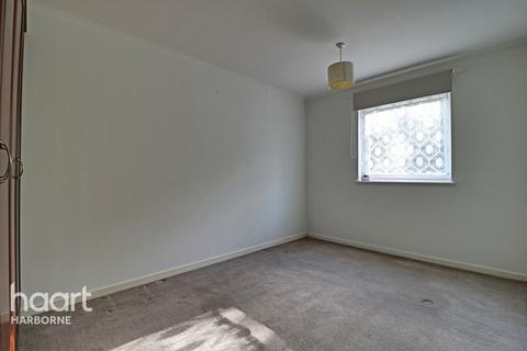 23 Beaumont Drive, Birmingham, B17 0QQ
