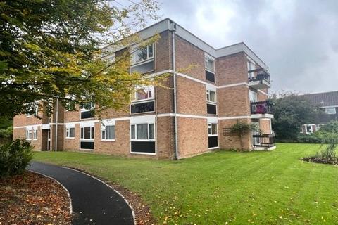 Flat 16, Holland Court Denmark Road, Gloucester, GL1 3LB