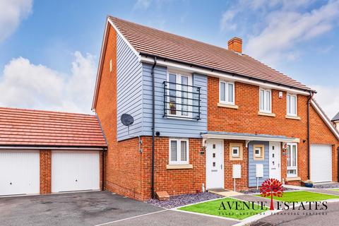 17 Gilmour Drive, Poole, BH17 8AB