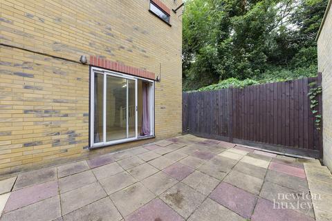 14 Brooklands Road, Thames Ditton, KT7 0ET