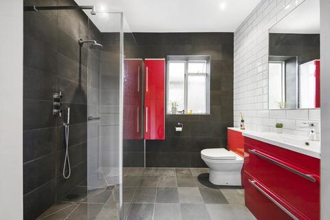 17 Queensmill Road, London, SW6 6JP
